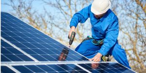 Installation Maintenance Panneaux Solaires Photovoltaïques à Saignes
